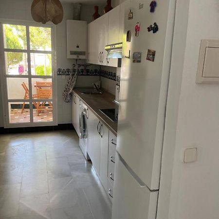 Apartmán Pueblo Marinero Novo Sancti Petri Exteriér fotografie